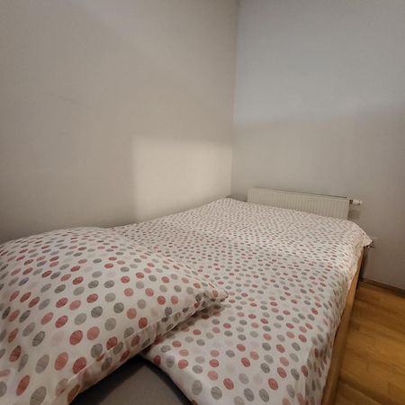 Apartment Tonci Vrbani Загреб Екстериор снимка