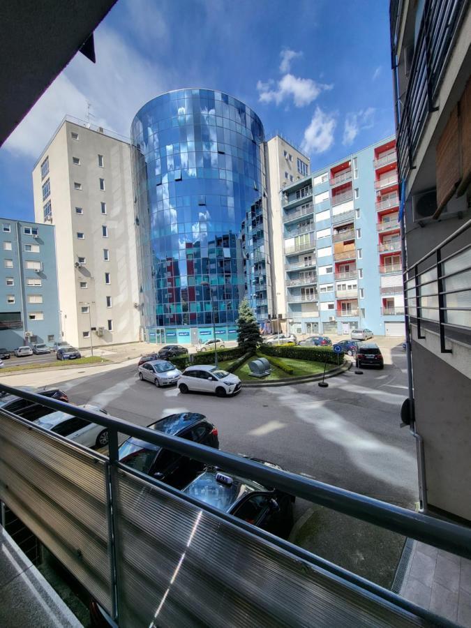 Apartment Tonci Vrbani Загреб Екстериор снимка