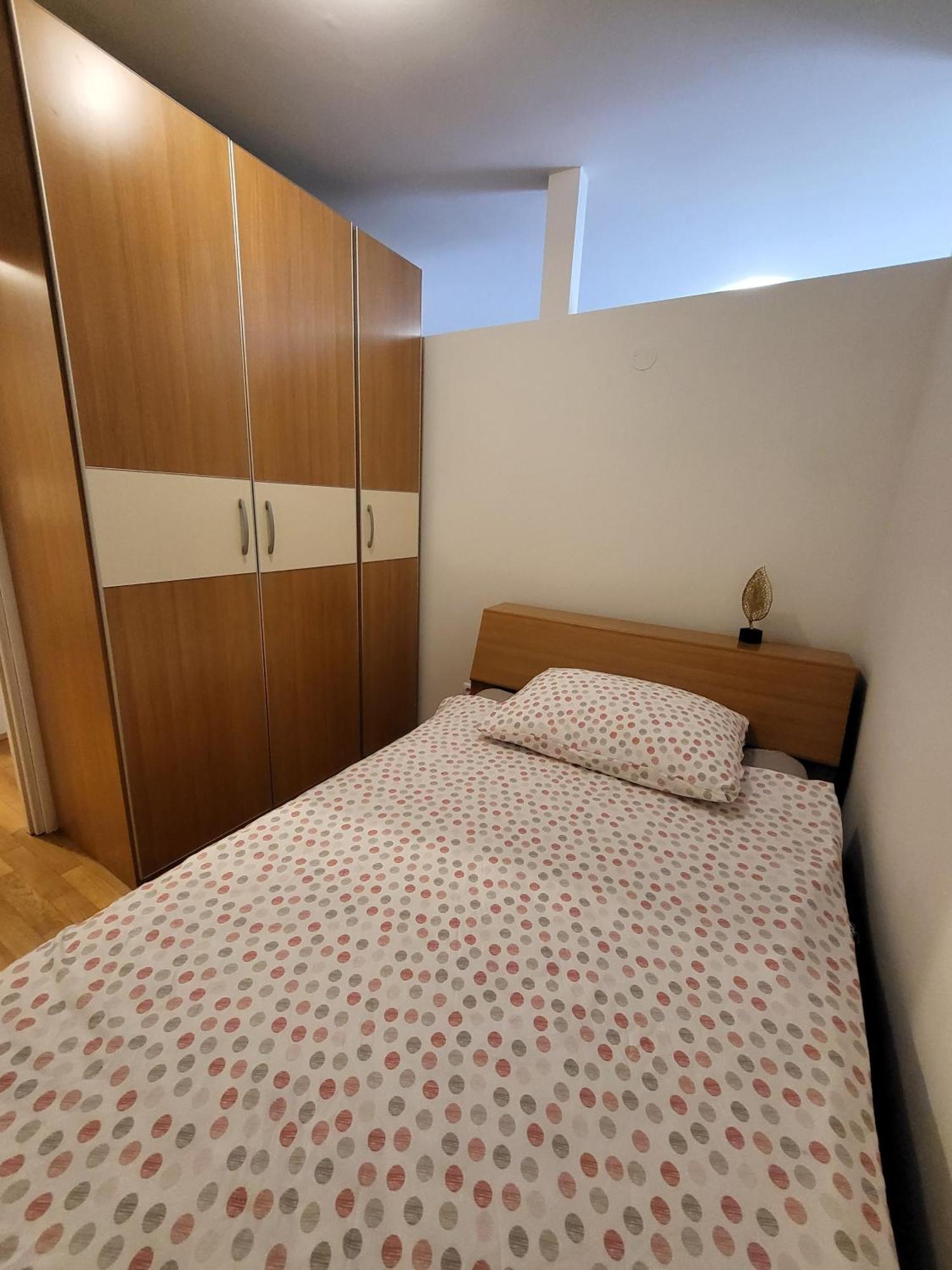 Apartment Tonci Vrbani Загреб Екстериор снимка