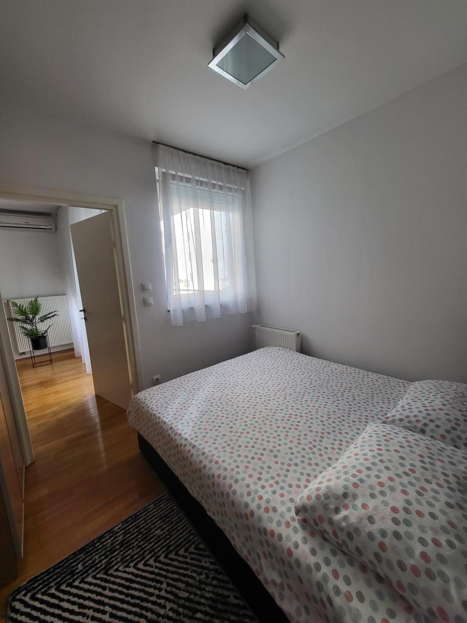 Apartment Tonci Vrbani Загреб Екстериор снимка